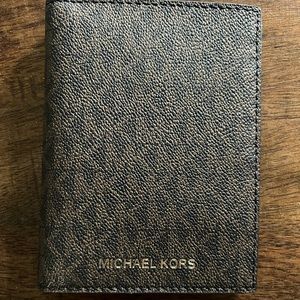 Michael Kors Passport Wallet
